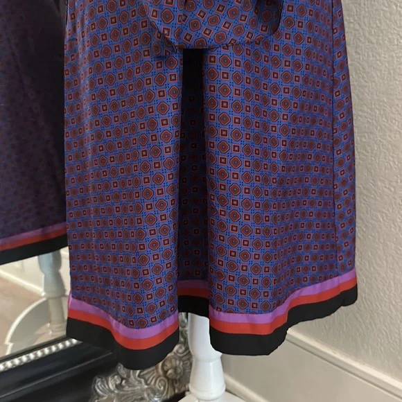 Ann Taylor Dress Silky Lined Tie Waist Zip Back Versatile Work & Party Size 12 - Picture 4 of 6